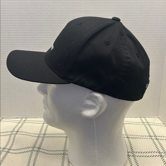 Rolls-Royce Black Flexfit Cap - Picture 3 of 6